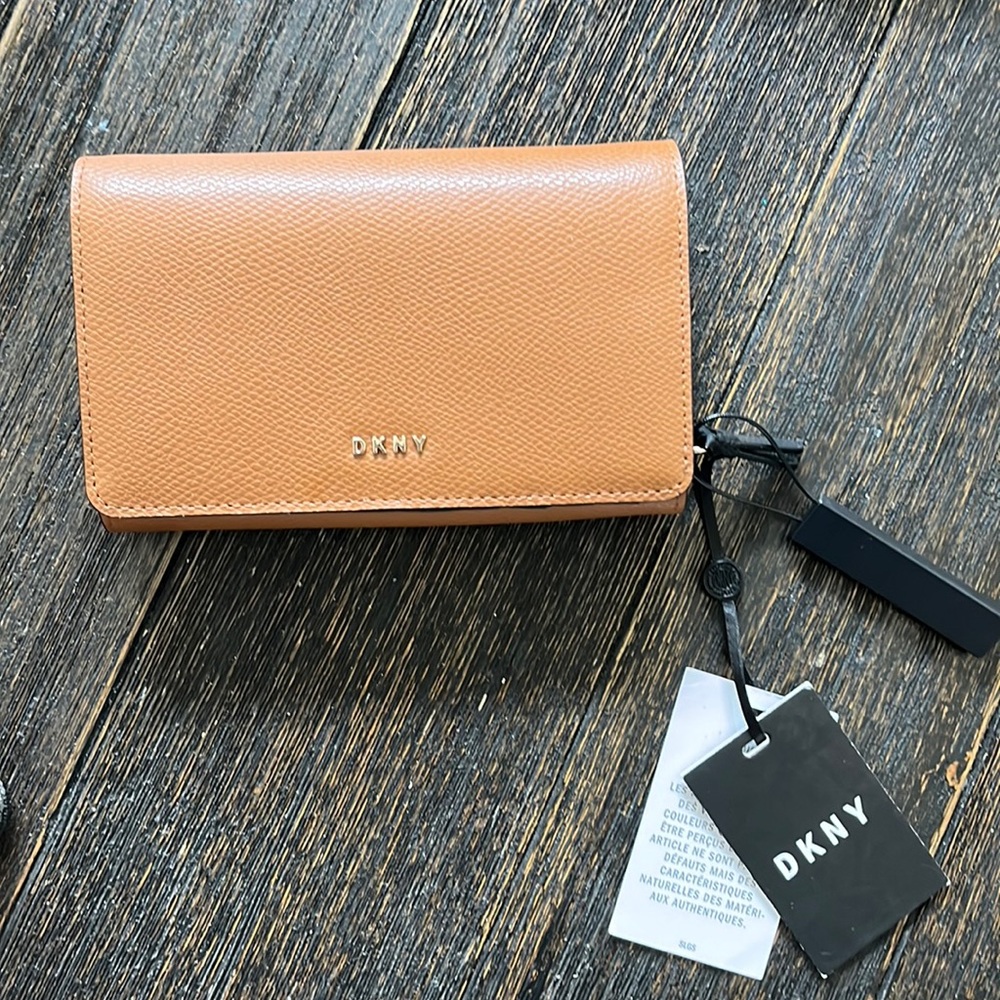 NWT DKNY Wallet Tan Leather